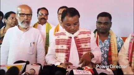 ବିଶୋଇ: ମୁଖ୍ୟମନ୍ତ୍ରୀ ଙ୍କ  ମୟୂରଭଂଜ ଗସ୍ତ ଆଜି ଦ୍ୱିତୀୟ ଦିନରେ ବିଶୋଇ ଠାରେ ଦେଲେ ଉଦବୋଧନ