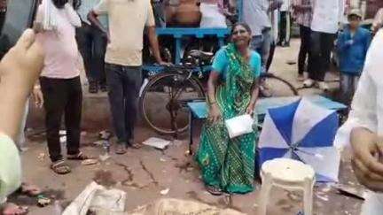 नौगांव: नौगांव बस स्टैंड पर इलाज के बाद मरीज की हुई मौत
