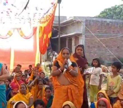 खड़गपुर: प्रखंड क्षेत्र के चार पंचायतों में जीविका की ओर से महिला संवाद कार्यक्रम आयोजित, महिलाओं ने रखीं कई आकांक्षाएं