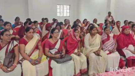सोनबरसा: सोनबरसा में 'पोषण भी, पढ़ाई भी' अभियान के तहत आंगनबाड़ी सेविकाओं का प्रशिक्षण