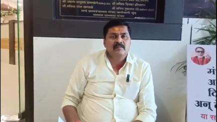 आंबेगाव: मंचर नगरपंचायतीत आर्थिक गैरव्यवहार, चौकशीच्या मागणीसाठी दत्ता गांजाळे यांचे बेमुदत उपोषण सुरू