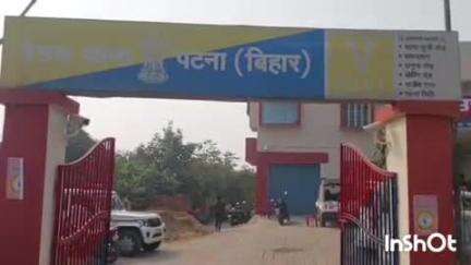बिहटा: चौड़ा गोपालपुर में पूर्व विवाद को लेकर दो पक्षों में मारपीट, एक महिला घायल