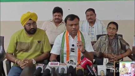 बास्तानार: पीसीसी दीपक बैज ने राजीव भवन से जारी वीडियो में भाजपा सरकार पर जमकर निशाना साधा
