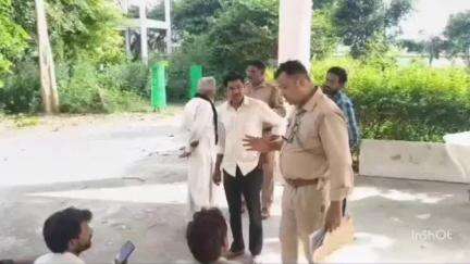 छिबरामऊ: आगरा-लखनऊ एक्सप्रेस वे पर 146 कट के सलेमपुर में बाइक सवार की झुकती आने से बाइक डिवाइडर से टकराई, अस्पताल में हुई मौत