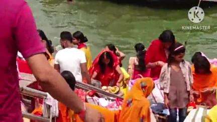 बक्सर: रामरेखा घाट पर वाहनो के खड़ा होने से ऐतिहासिक एवं धार्मिक घाट पर आने वाले श्रद्धालुओ को हो रही है परेशानी #jansamasya