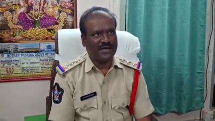 పలమనేరు: గంగమ్మ జాతర పండుగ సందర్భంగా ఎవరైనా గొడవలు చేస్తే కఠిన చర్యలు తీసుకుంటామని సీఐ నరసింహారాజు హెచ్చరిక