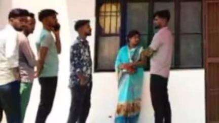 खलीलाबाद: बखिरा थाना क्षेत्र के सांगठ गांव में प्रेम विवाह करने वाली गर्भवती विवाहिता की संदिग्ध हालात में हुई मौत