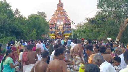 காரைக்குடி: ஒ. சிறுவயல், கோட்டையூரில் விமர்சியாக நடந்த சித்திரைத் திருவிழா தேரோட்டம்