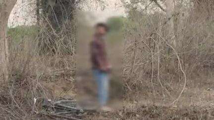 मानपुर: वार्ड क्र. 10 के शिवघाट मोहल्ला निवासी युवक ने अज्ञात कारणों से पेड़ पर फांसी लगाकर की आत्महत्या