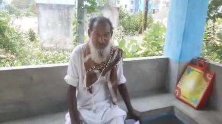 বহরমপুর: জাহাঙ্গীরপুরে বিষ খেয়ে আত্মহত্যা এক যুবকের, ময়নাতদন্ত হচ্ছে বহরমপুর মর্গে