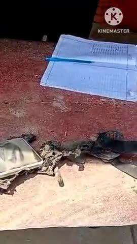 अमेठी: संग्रामपुर क्षेत्र के गोरखापुर गांव में राशन वितरण के दौरान ई-पास मशीन फटी, कोटेदार बाल-बाल बचे