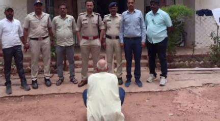 रीठी: बिलहरी पुलिस ने घर के पीछे छिपा शराब का जखीरा पकड़ा, 126 लीटर देशी शराब और ₹77,000 कीमत की जप्त