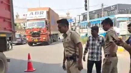करनाल: करनाल बलड़ी बाईपास फ्लाईओवर के नीचे दर्दनाक हादसा, बुजुर्ग व्यक्ति आया ट्राले के नीचे