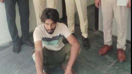 छछरौली: थाना छछरौली पुलिस ने चोरी के आरोपी को गिरफ्तार किया, चोरी की बैटरी बरामद