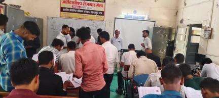 मऊ: सहादतपुरा में रोजगार मेले में 148 अभ्यर्थियों का चयन हुआ