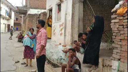उचेहरा: वार्ड क्रमांक 4 में शराबी पिता ने मासूम बेटी पर हमला किया, मां ने बचाया, पुलिस मौके पर पहुंची