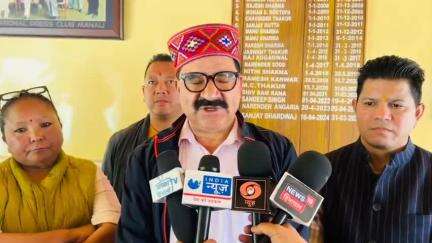 कुल्लू: ऑपरेशन सिंदूर के सफल होने पर बीजेपी निकालेगी तिरंगा यात्रा
पूर्व मंत्री गोविंद ठाकुर ने दी जानकारी
#OprationSindoor