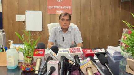 अमरोहा: सीएमओ के आदेश पर गजरौला का आस्था हॉस्पिटल हुआ सील, भाजपा सांसद ने अवैध अस्पतालों पर कार्रवाई के दिए थे निर्देश