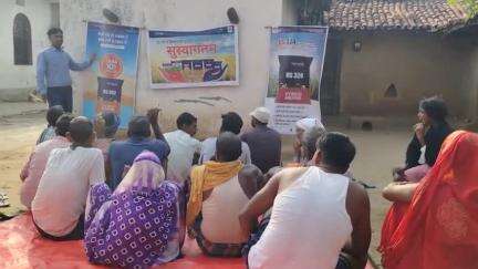 gram salo polpol me US agriseed company ke dwara kisan gosthi ka aayojan kiya gaya jisme bataya gaya US362 10% aadhik