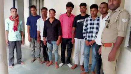 घोरावल: शाहगंज पुलिस ने शांति भंग की प्रबल संभावना को देखते हुए 8 अभियुक्तों को किया गिरफ्तार