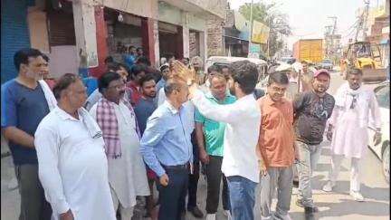 थानेसर: कुरुक्षेत्र में मीट की 10 दुकानें सील, ड्यूटी मजिस्ट्रेट और नगर परिषद अधिकारी मौजूद रहे