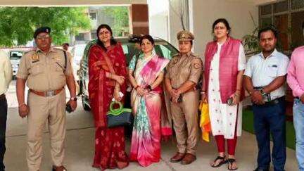 गोंडा: सर्किट हाउस में राज्य महिला आयोग की सदस्य ऋतुशाही और एकता सिंह ने जनसुनवाई की, मंडलीय कारागार का भी किया निरीक्षण