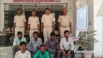 कहरा: उत्पाद पुलिस ने छापेमारी कर 6 शराबियों को गिरफ्तार किया, सहरसा कोर्ट में पेश किया गया