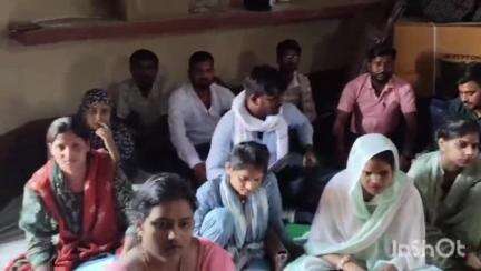 नुआंव: BRC भवन में बीएससी परीक्षा उत्तीर्ण करने वाले शिक्षकों को प्रखंड शिक्षा पदाधिकारी द्वारा दी गई महत्वपूर्ण जानकारियां