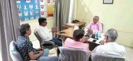 सीहोर नगर: संयुक्त संचालक ने बस स्टैंड स्थित जनसंपर्क कार्यालय का निरीक्षण किया, शासकीय योजनाओं और गतिविधियों के प्रचार के निर्देश दिए