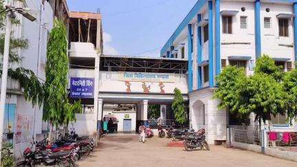 मंडला: जिला चिकित्सालय मंडला में कटे होंठ और फटे तालू रोग से पीड़ित बच्चों के लिए जांच शिविर आयोजित