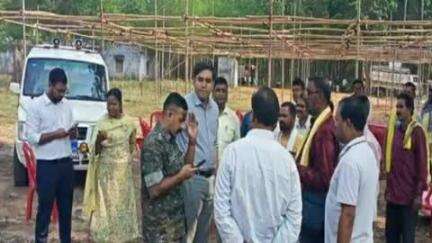 चाकुलिया: भालुक बिंदा में राज्यपाल के आगमन को लेकर अधिकारियों ने किया पंडाल एवं स्थल का निरीक्षण