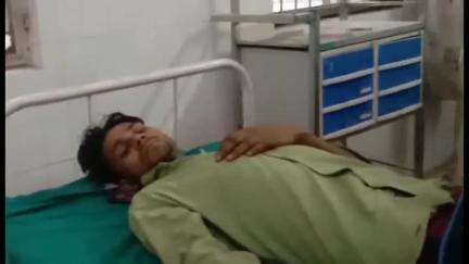 बबेरू: उमरहनी गांव में अज्ञात कारणों से युवक ने पिया डाई, परिजनों ने सीएचसी बबेरू में कराया भर्ती