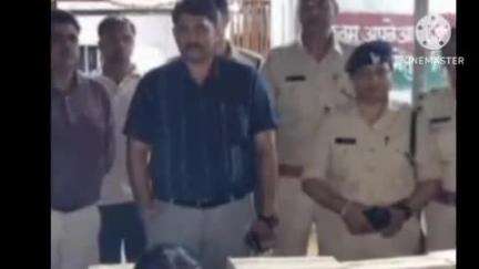 हुज़ूर: 'Blinkit' के बैग में शराब की होम डिलीवरी, भोपाल में 4 दिन की रेकी के बाद पकड़ा गया आरोपी
