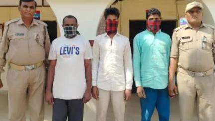 भगवानपुर: डाडा जलालपुर गांव में आपस में लड़ाई-झगड़ा कर शांति व्यवस्था भंग करने वाले 3 लोगों को पुलिस ने किया गिरफ्तार