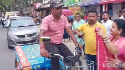 গাইঘাটা: বনগাঁ সাংগঠনিক জেলা তৃণমূল যুব কংগ্রেসের নির্দেশে আজ গাইঘাটাতে জলছত্র এর ব্যবস্থা করা হয়