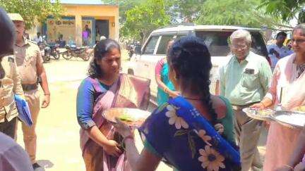 திருப்புவனம்: தவத்தாரேந்தல் கிராமத்தில் ரூ.76.42 இலட்சம் மதிப்பீட்டில் நலத்திட்ட உதவிகள் வழங்கல்