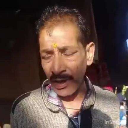 ठियोग: ठियोग नगर परिषद् के अध्यक्ष अनिल ग्रोवर ने व्यापारियों को निर्देश दिया, अपनी दुकानें सीमित स्थान पर ही लगाएं