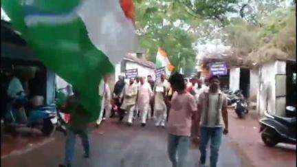 महू में कांग्रेस कार्यकर्ताओं ने थाने में की शिकायत, मंत्री विजय शाह के खिलाफ कार्रवाई की मांग