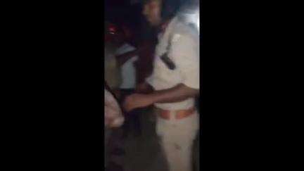 कसिया: परसहवा में पुरानी रंजिश के चलते हुई मारपीट में पीड़ित पक्ष ने पुलिस को तहरीर देकर कार्रवाई की मांग की