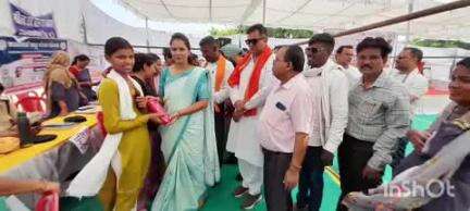 राजनांदगांव: शहर के कमला कॉलेज में नगर निगम क्षेत्र के पांच वार्डों के लिए समाधान शिविर का आयोजन किया गया