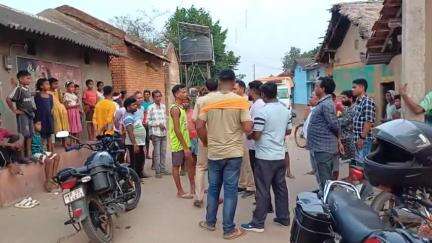 বলরামপুর: শ্যামনগর লুবুডি গ্রামে ধান কেনায় ওজনে কারচুপি,ধরা পড়ে পালিয়ে গেল ব্যাবসায়ী তদন্তে পুলিশ