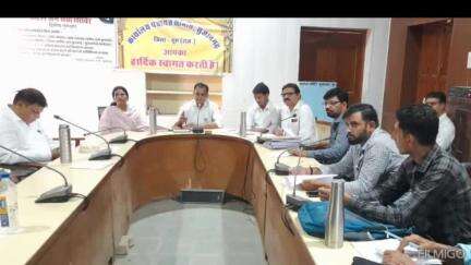 सुजानगढ़: सुजानगढ़ के एसडीएम ने अधिकारियों की बैठक ली