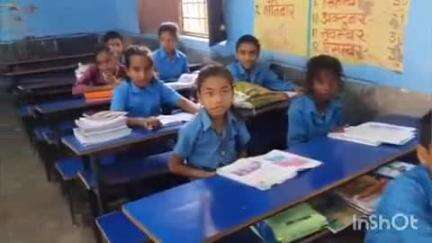 सौर बाज़ार: सौरबाजार प्रखंड के अजगैवा प्राथमिक विद्यालय में मध्यान भोजन में छिपकली मिलने से बच्चों में हड़कंप