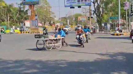 झांसी: सूरज की तल्खी से तापमान बढ़ने लगा, मौसम वैज्ञानिक ने कल से लू का अलर्ट जारी किया