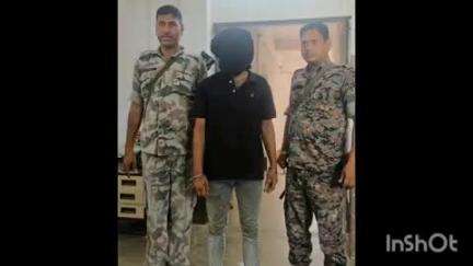 पोड़ैयाहाट: फाइनेंस कंपनी की कर्मी से हुई लूट का आरोपी बिहारी जोर से गिरफ्तार