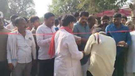 विधायक ने किया अचलापुर बरगदही मार्ग सड़क का उद्घाटन