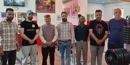 डलहौज़ी: विधायक डीएस ठाकुर ने बाथरी के पटना मोड़ में जिम का किया निरीक्षण
