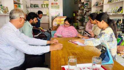 ਮਾਨਸਾ: ਮੁੱਖ ਖੇਤੀਬਾੜੀ ਅਫ਼ਸਰ ਮਾਨਸਾ ਵੱਲੋਂ ਬੀਜ ਡੀਲਰਾਂ ਦੀ ਅਚਨਚੇਤ ਚੈਕਿੰਗ