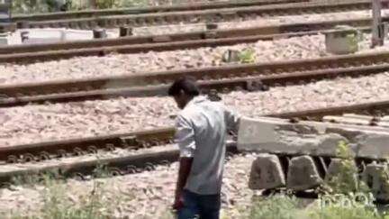 चरखी दादरी: च.दादरी में झज्जर के बदमाश द्वारा खुद पर गोली चलाने का विडियो आया सामने,  सोशल मीडिया पर जमकर हो रहा वायरल #viralvideo