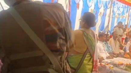 कर्रा: आरसी प्राथमिक विद्यालय बिरहू के नए भवन का उद्घाटन, विधायक रहे मौजूद